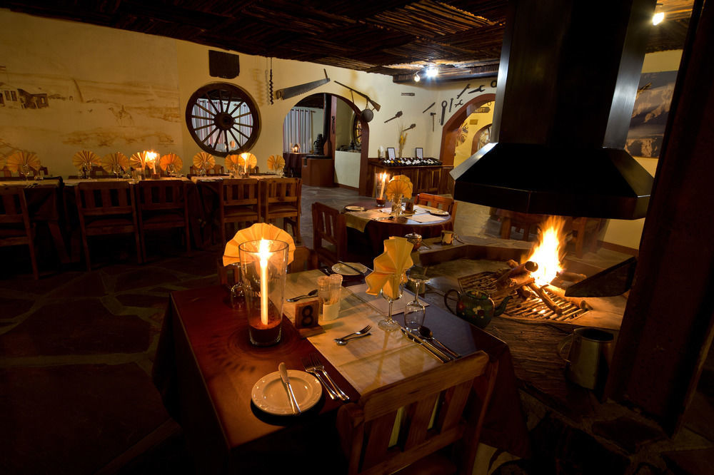 Gondwana Canyon Lodge Kanebis ภายนอก รูปภาพ