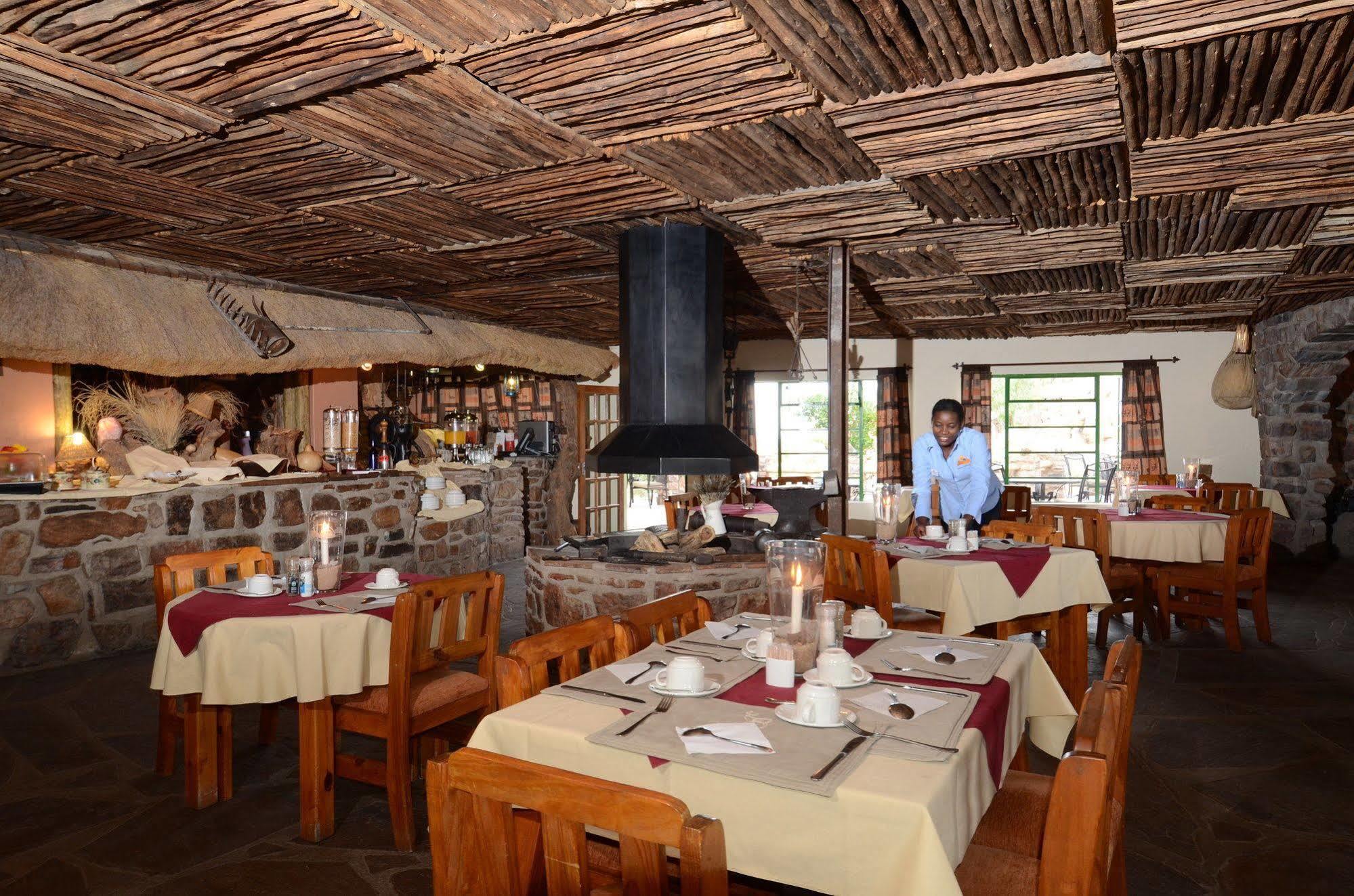 Gondwana Canyon Lodge Kanebis ภายนอก รูปภาพ